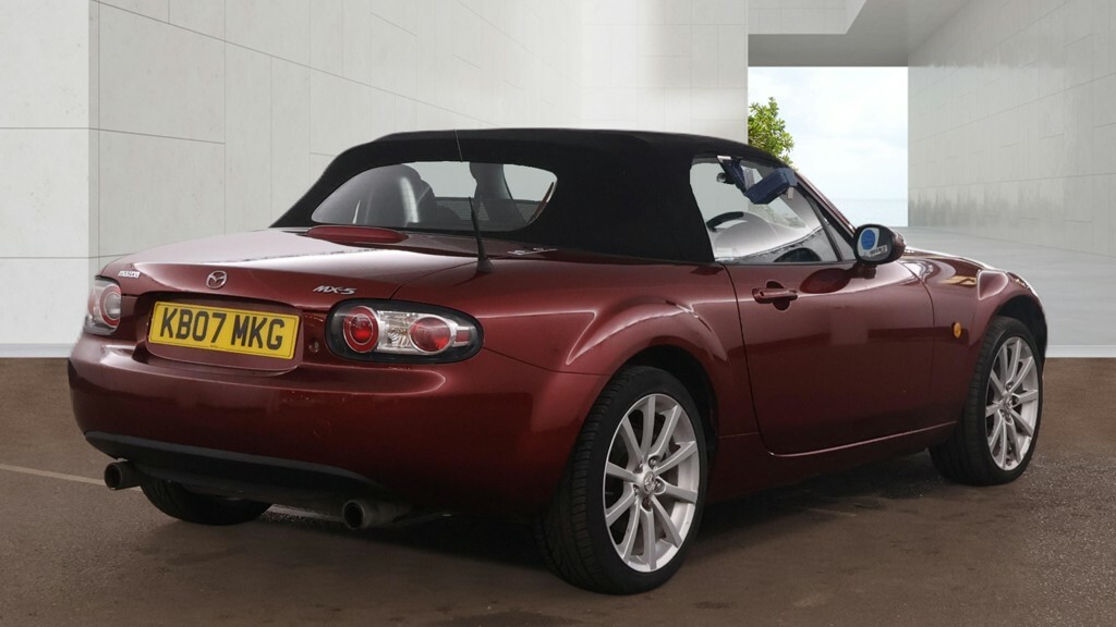 Mazda MX-5 2.0 Sport Red #2