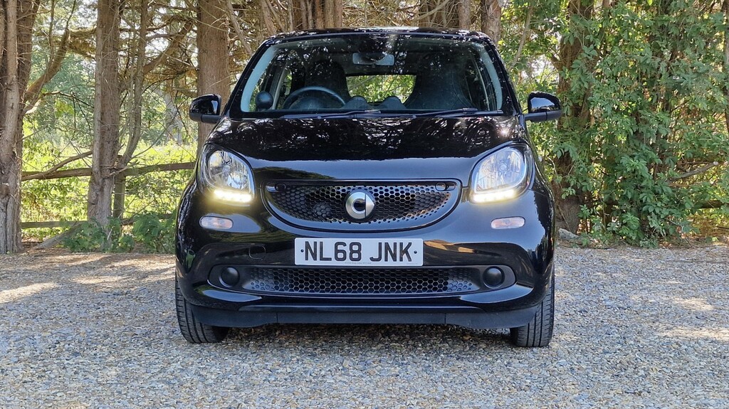 Smart Forfour Hatchback 0.9 T Prime Premium 2018 NL68JNK Black #2