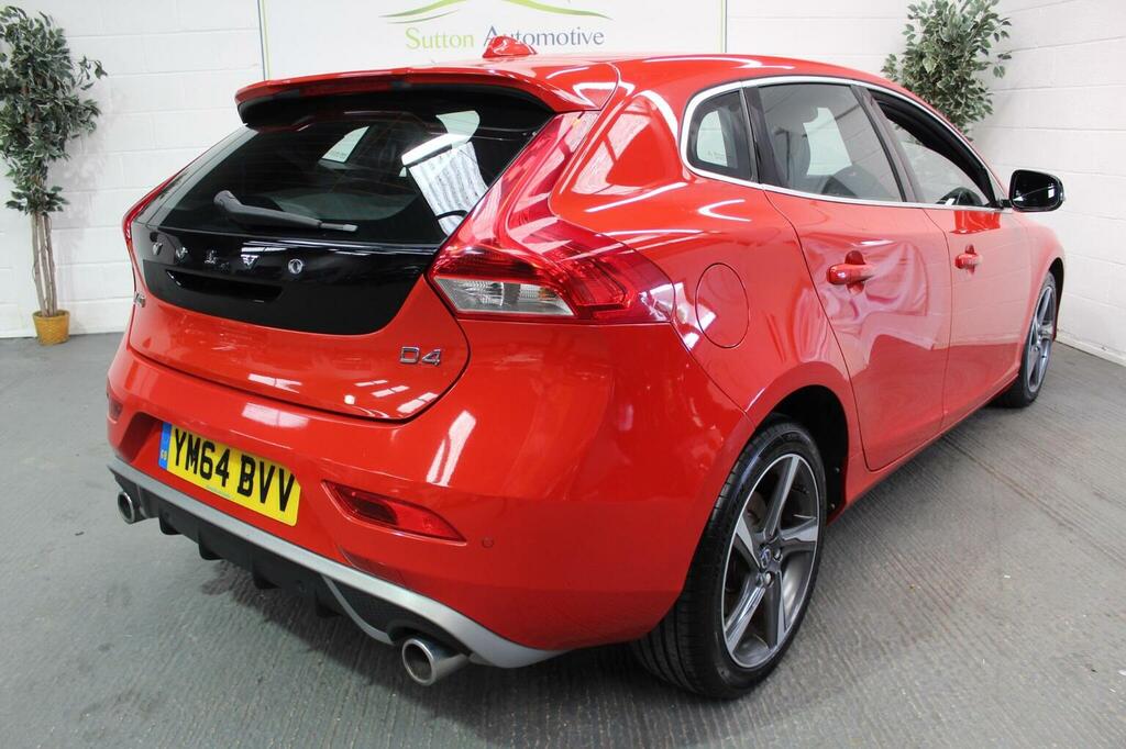 Volvo V40 Hatchback 2.0 D4 R-design Geartronic Euro 6 Ss Red #2