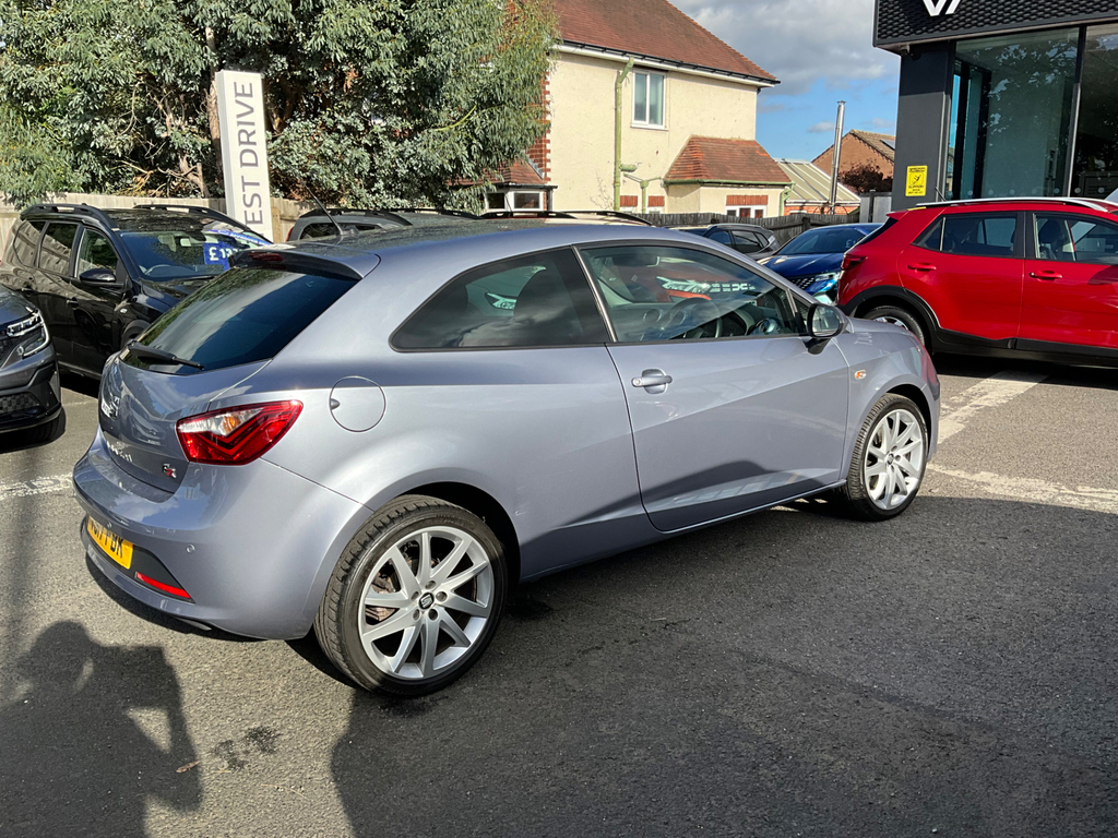 Seat Ibiza 1.2 Tsi Fr Sport Coupe #3