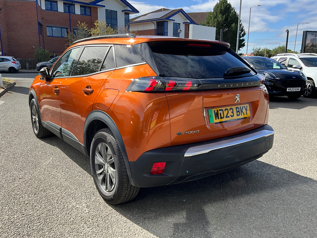 Peugeot e-2008 50Kwh Active Premium Plus Suv  #6