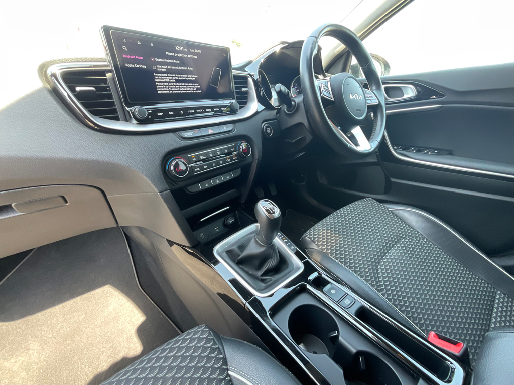 Kia Xceed 1.5 T-gdi 2 Euro 6 Ss Red #33