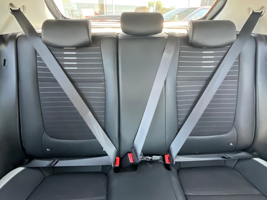Kia Stonic 1.0T Gdi 4 Red #17