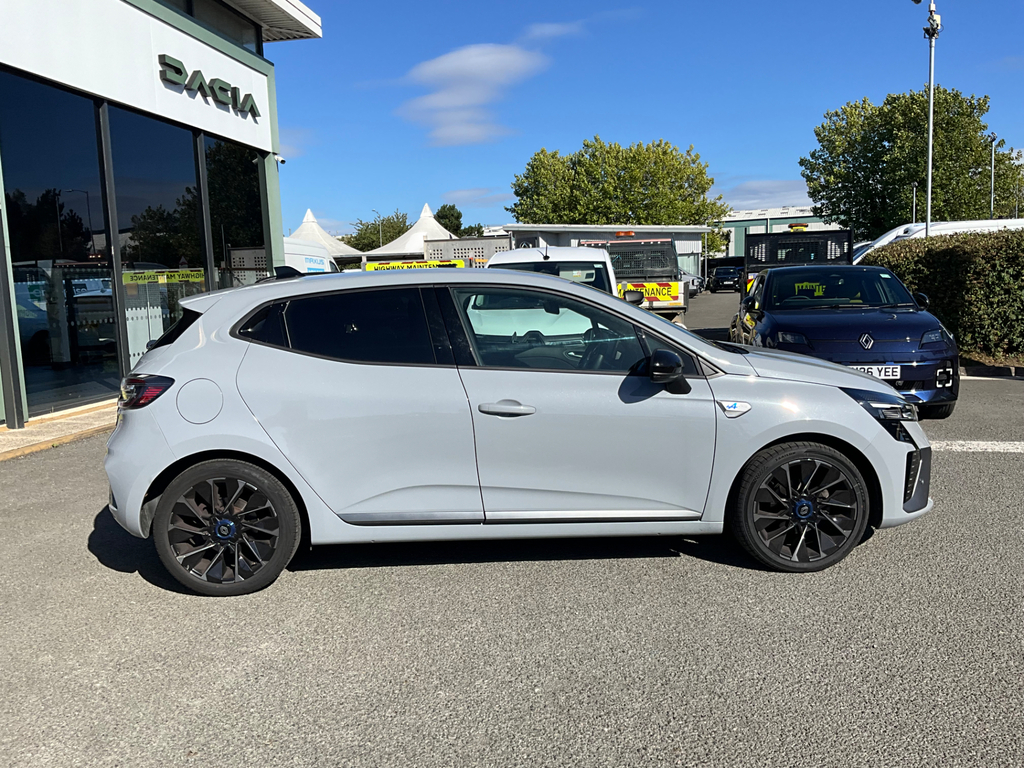 Renault Clio 1.0 Tce Esprit Alpine Hatchback  #2