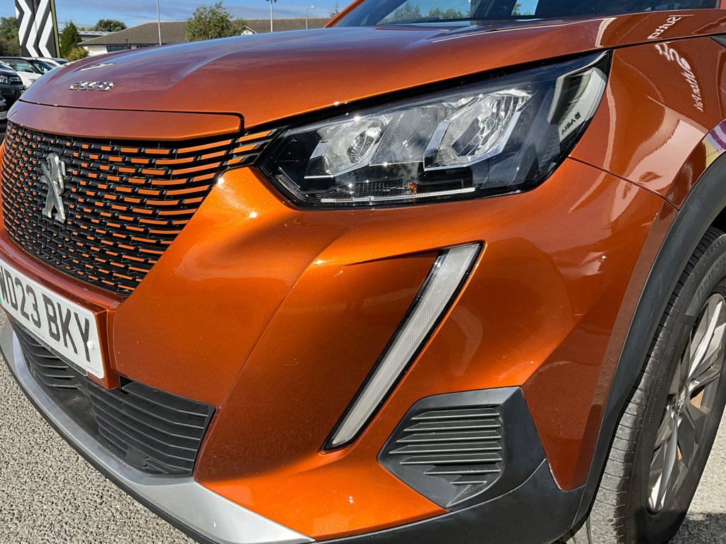Peugeot e-2008 100Kw Active Premium 50Kwh Orange #31