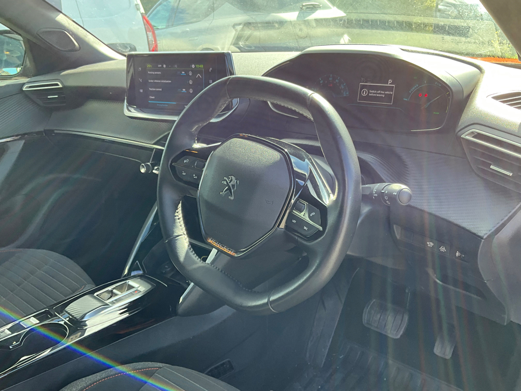 Peugeot e-2008 100Kw Active Premium 50Kwh Orange #12