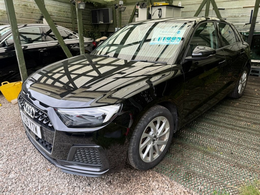 Audi A1 1L Sport Black