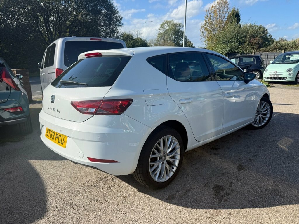 Seat Leon 1.5L Se Dynamic BT69PGU White #4