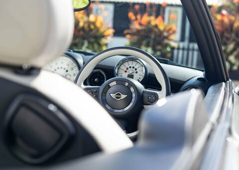Mini Convertible 1.6 Cooper Convertible Steptronic Euro White #22