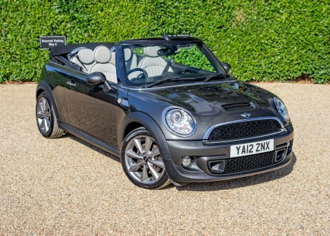 Mini Convertible 1.6 Cooper Convertible Steptronic Euro White #10