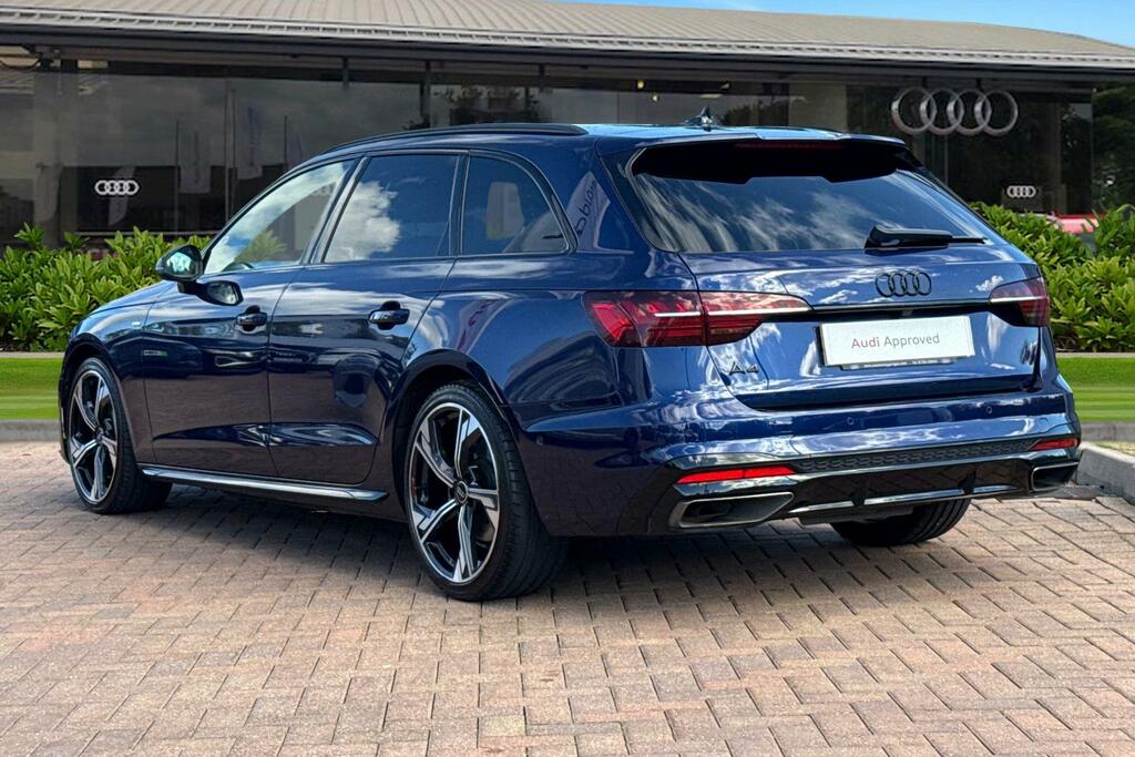 Audi A4 Avant Avant Black Edition 40 Tfsi 204 Ps S Tronic Blue #2