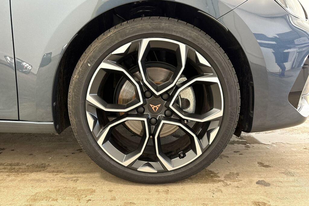 Cupra Leon 1.5 Tsi 150 V2 Grey #5