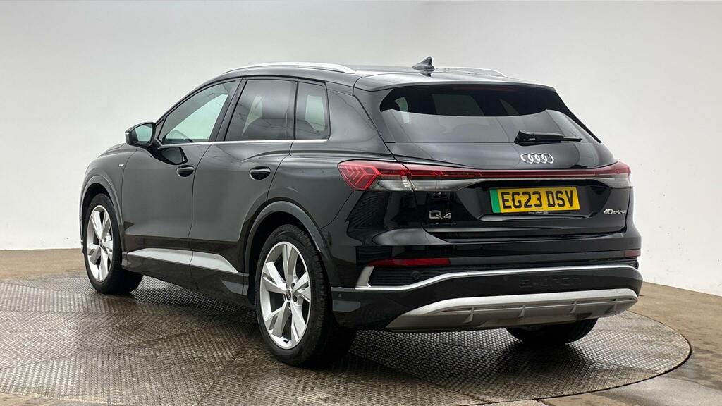 Audi Q4 E Tron S Line 40 150,00 Kw Black #2