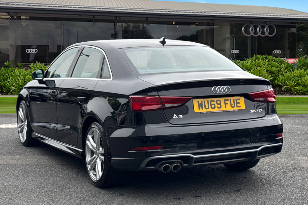 Audi A3 S Line 35 Tdi 150 Ps S Tronic WU69FUE Black #2