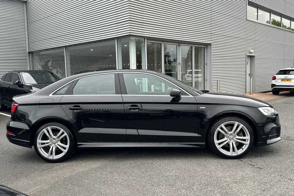 Audi A3 S Line 35 Tdi 150 Ps S Tronic Black #3