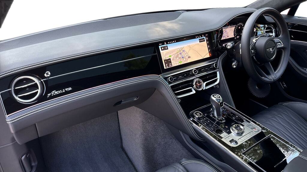 Bentley Flying Spur 4.0 V8 Hybrid Azure Blackline White #2