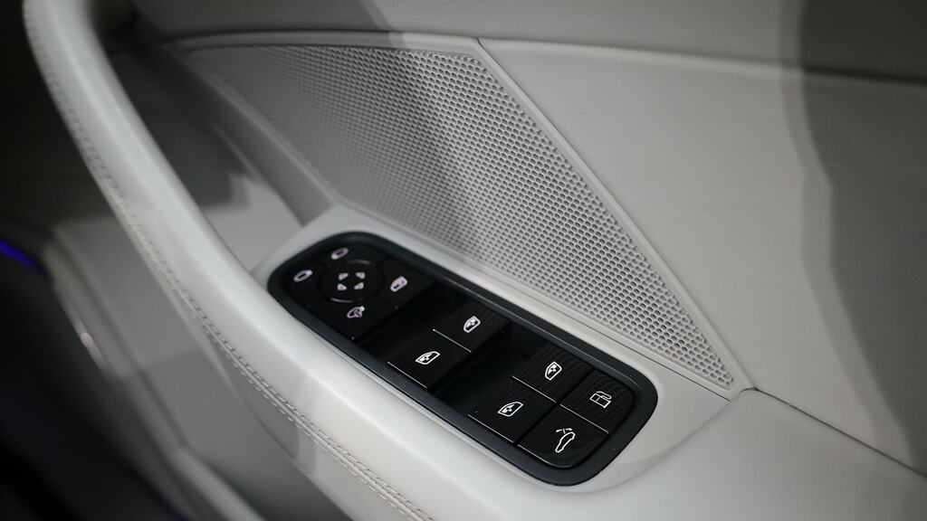 Porsche Panamera 2.9 L 4 E-hybrid 4Wd  #17