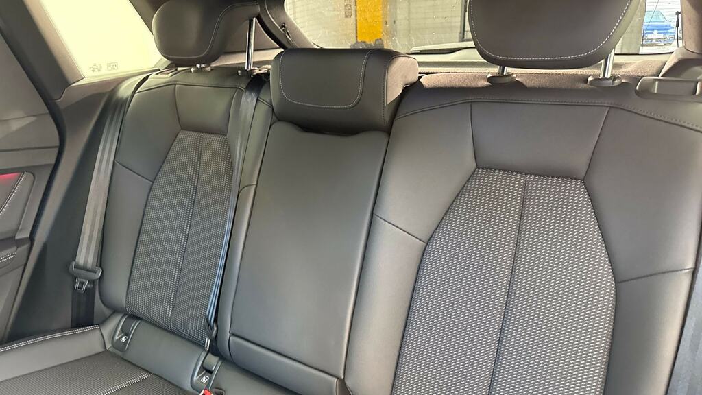 Audi Q4 E Tron 210Kw 45 Quattro 82Kwh Black Edition 2026 Grey #16