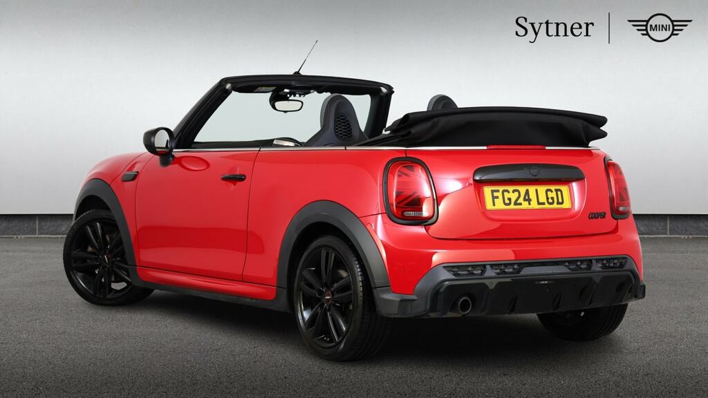 Mini Convertible 1.5 Cooper Sport Premium Red #4