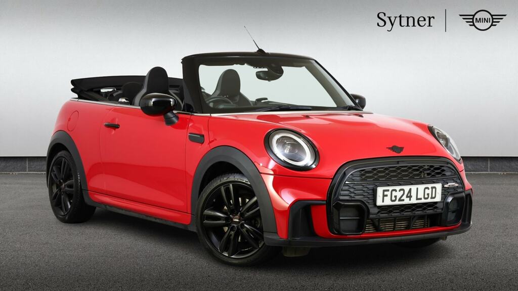Mini Convertible 1.5 Cooper Sport Premium Red #2