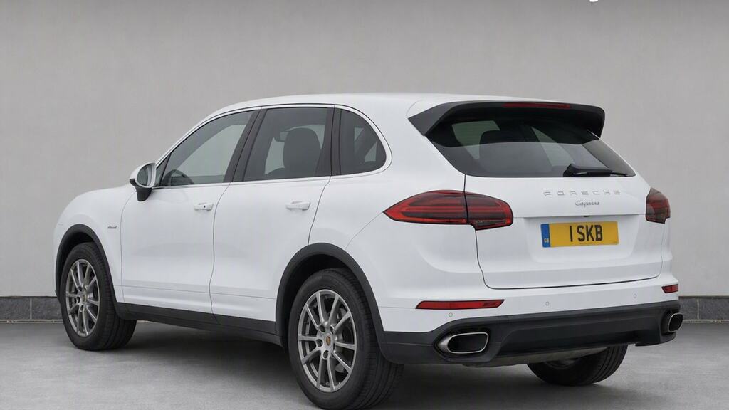 Porsche Cayenne Tiptronic S White #3