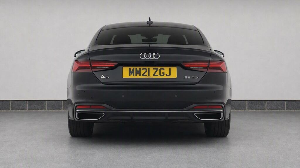 Audi A5 2.0 Tdi 35 S Line Sportback S Tronic White #7