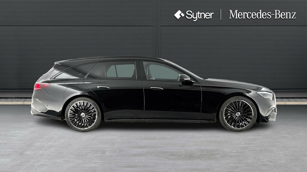 Mercedes-Benz E Class E300e Urban Edition 9G-tronic Black #4