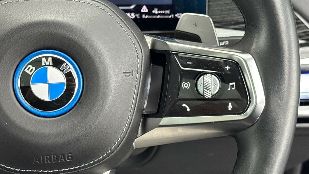 BMW 7 Series 750E Xdrive Excellence Grey #18