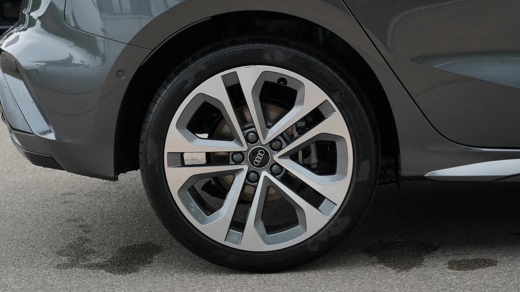 Audi A3 1.5 Tfsi E 204 S Line S Tronic Grey #5