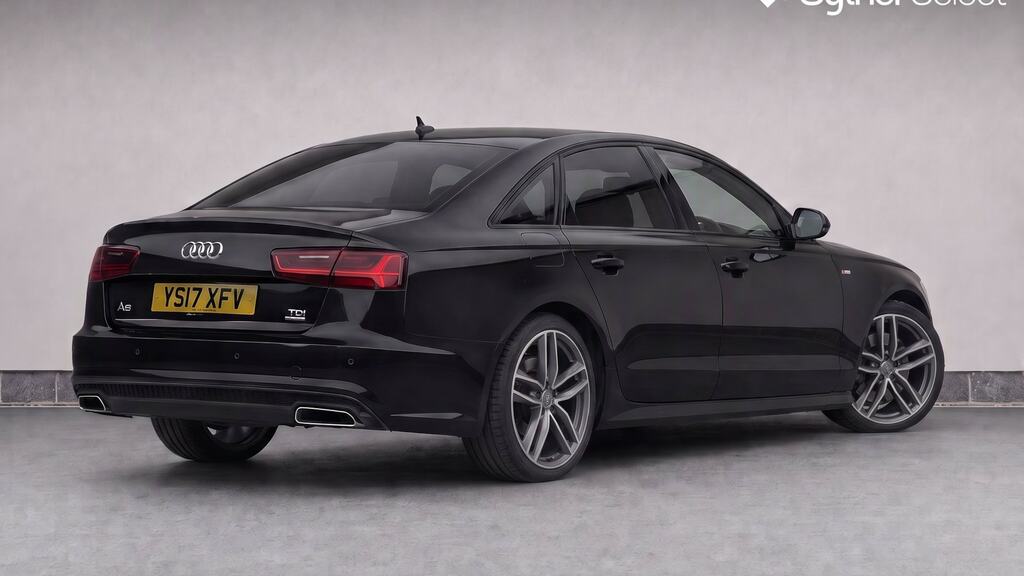 Audi A6 Saloon 2.0 Tdi Quattro Black Edition S Tronic Black #4