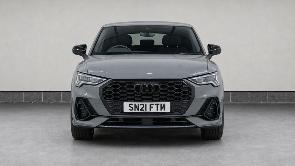 Audi Q3 35 Tfsi Black Edition Grey #5