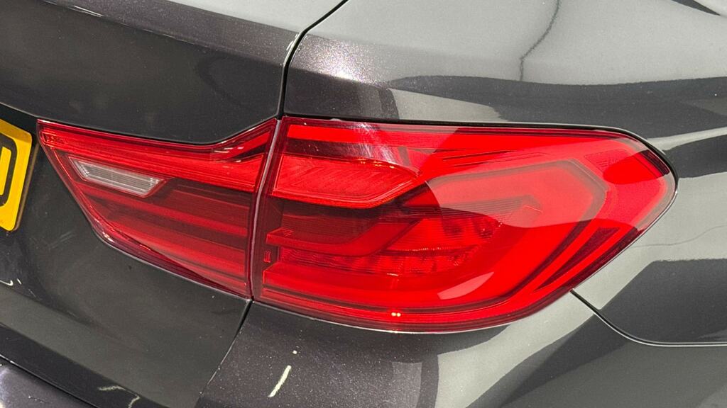 BMW 5 Series 520D Xdrive Se Blue #21