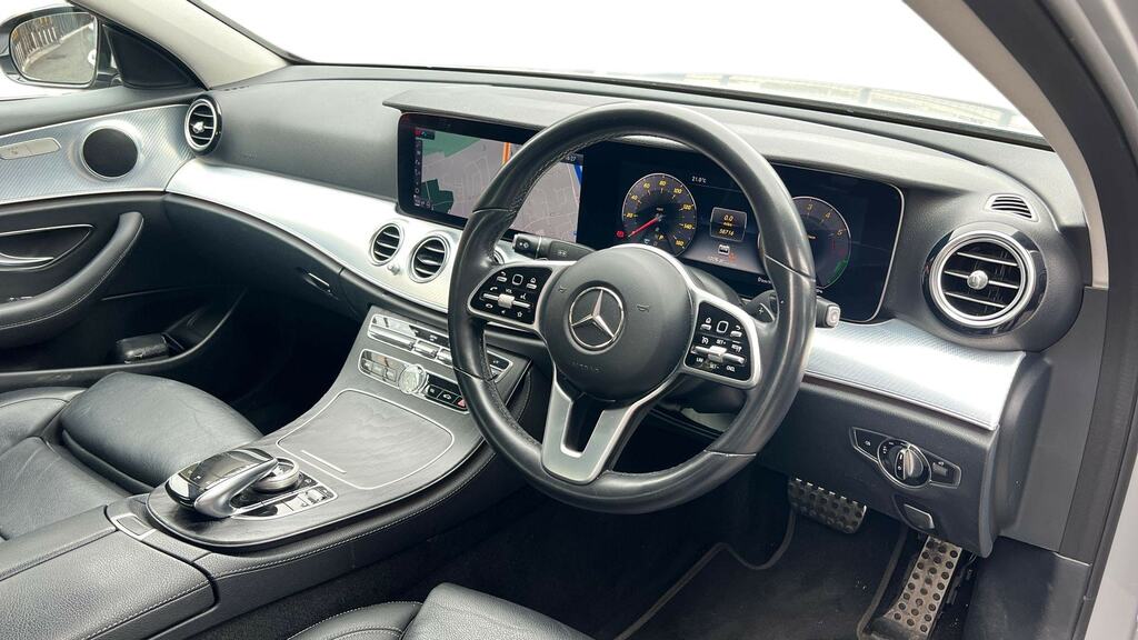 Mercedes-Benz E Class E300de Se 9G-tronic Silver #3