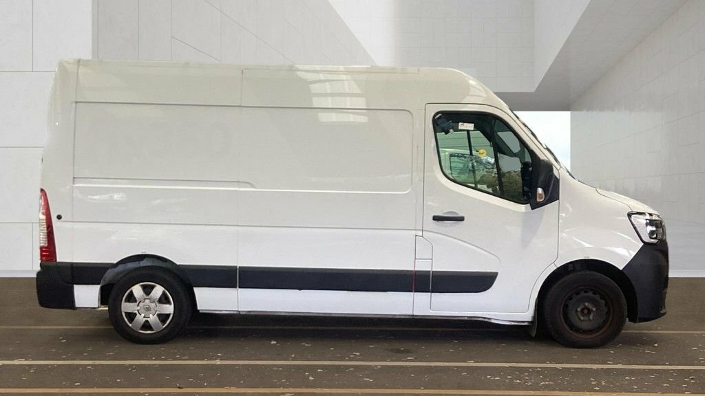 Renault Master 2.3L Business White #2