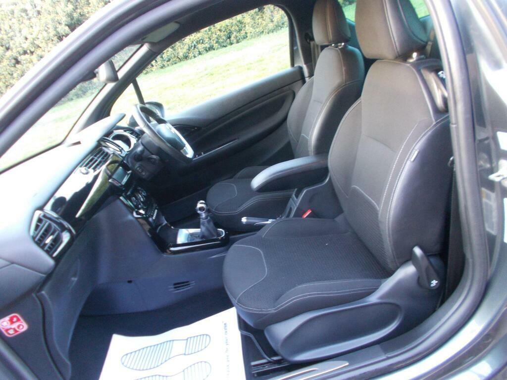 Citroen DS3 1.6 Vti Dstyle Euro 5 White #16