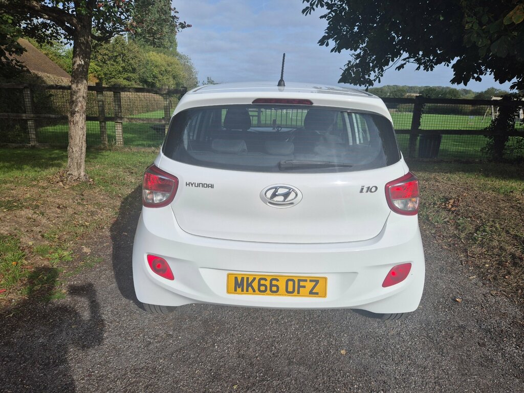 Hyundai I10 1.2 Se Hatchback Euro 6 87 Ps White #5