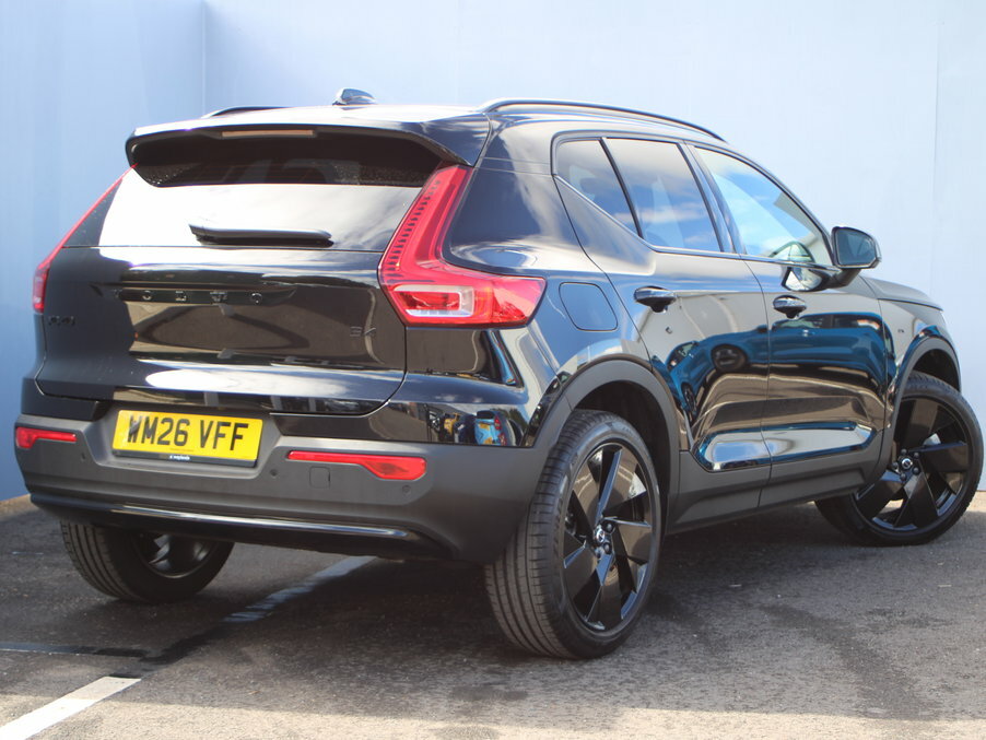 Volvo XC40 2.0 B4p Plus Black Edition WM26VFF Black #6
