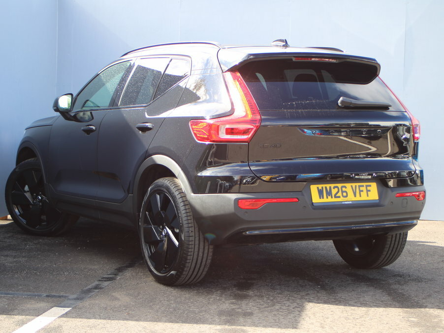 Volvo XC40 2.0 B4p Plus Black Edition WM26VFF Black #5