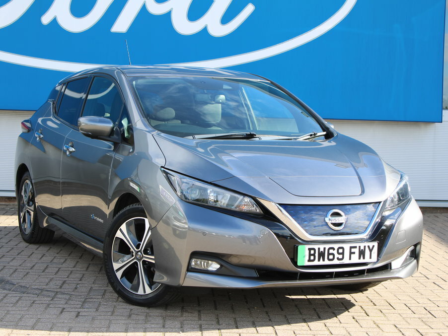 Nissan Leaf 110Kw N-connecta 40Kwh Grey