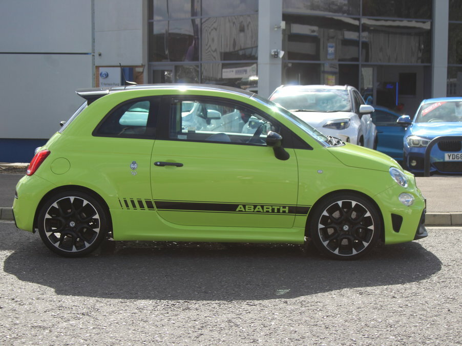 Abarth 595 1.4 T-jet 180 Competizione Black #5
