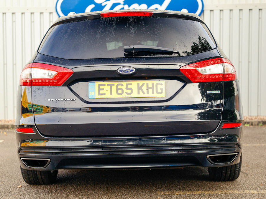 Ford Mondeo 2.0 Ecoboost Titanium X Pack Black #4