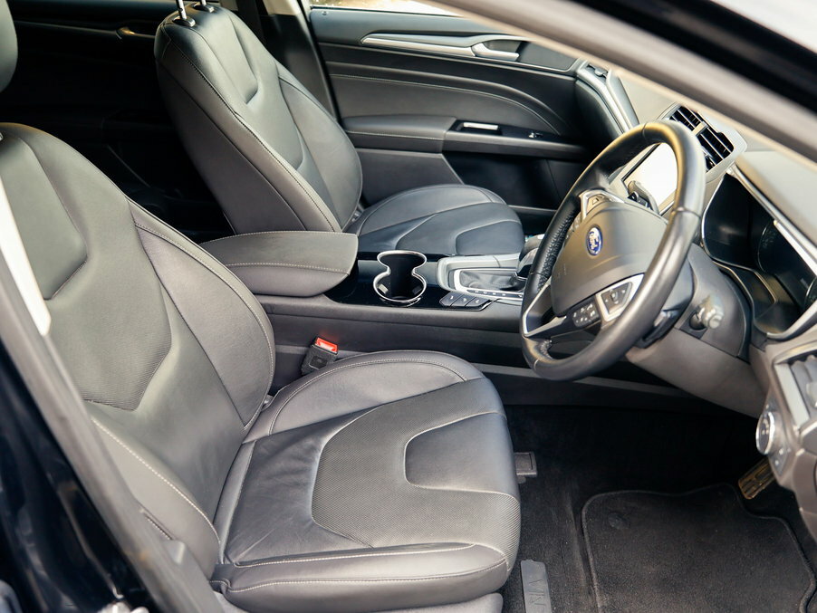Ford Mondeo Mondeo Zetec Blue #23