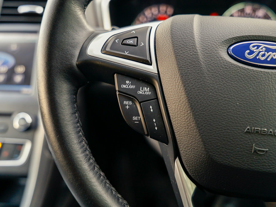 Ford Mondeo Mondeo Zetec Blue #26