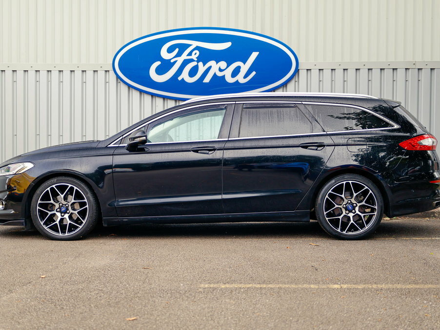 Ford Mondeo 2.0 Ecoboost Titanium X Pack Black #3