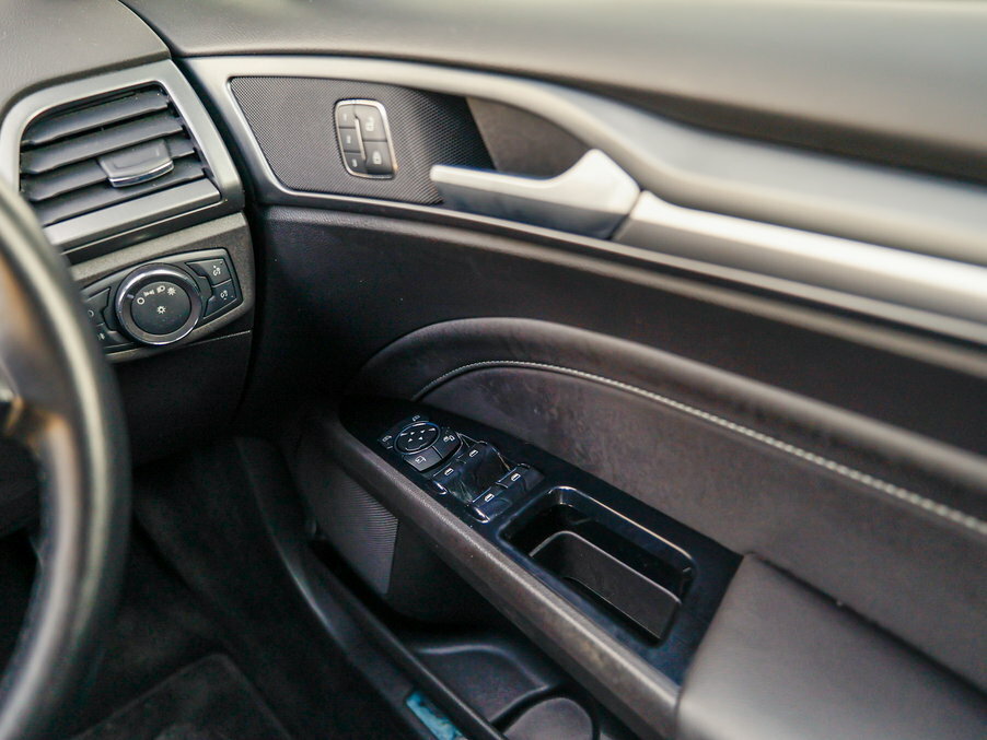 Ford Mondeo Mondeo Zetec Blue #32