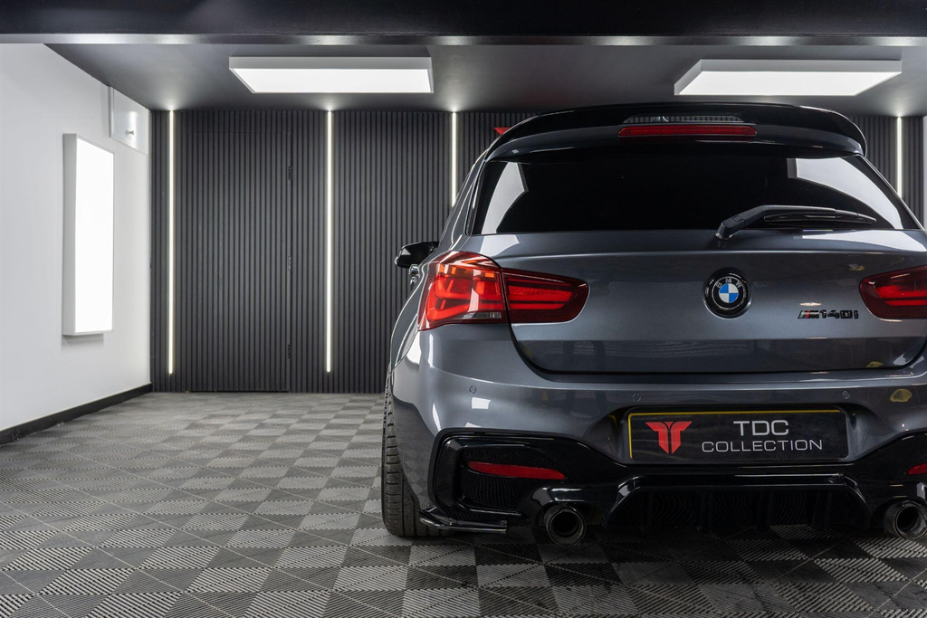 BMW 1 Series 116D M Sport Blue #31