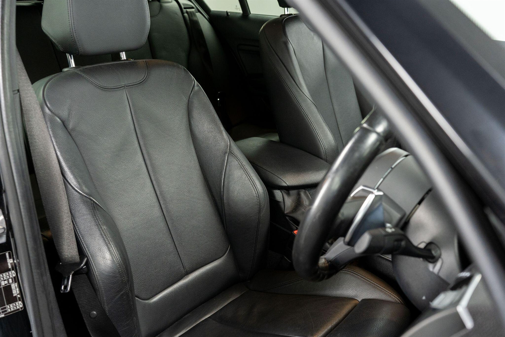 BMW 1 Series 118D M Sport Shadow Edition Orange #29