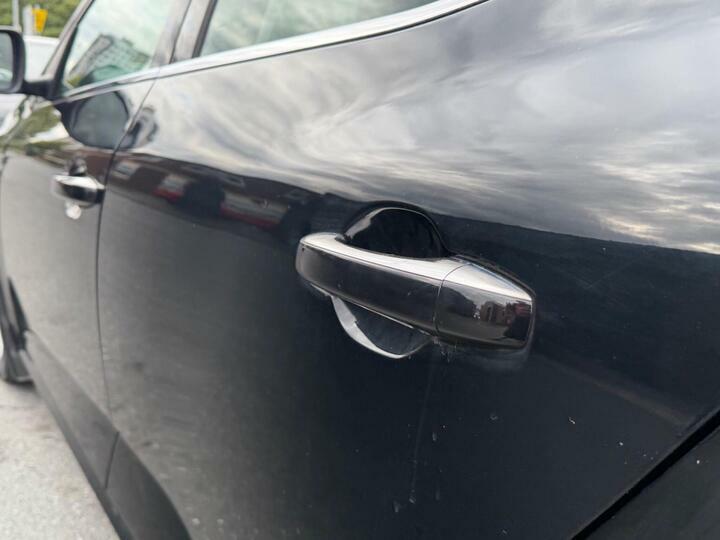 Renault Megane 1.5L Signature Nav Black #38
