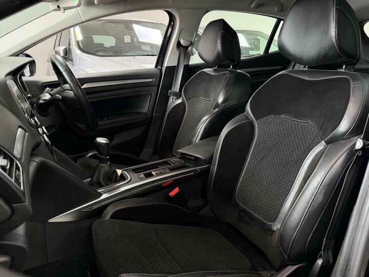 Renault Megane 1.5L Signature Nav Black #29