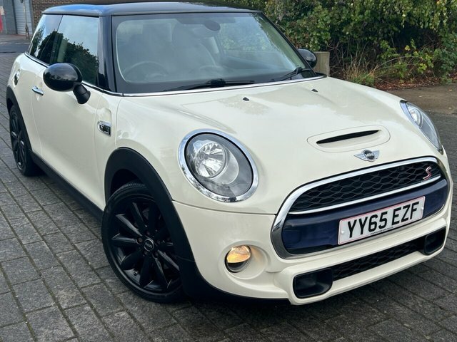 Mini Hatch Cooper Sd Hatchback White